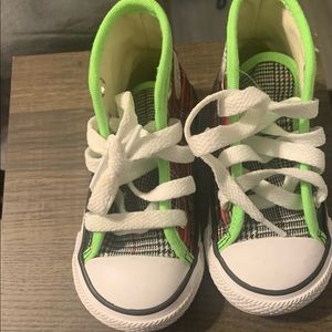 Toddler plaid chucks